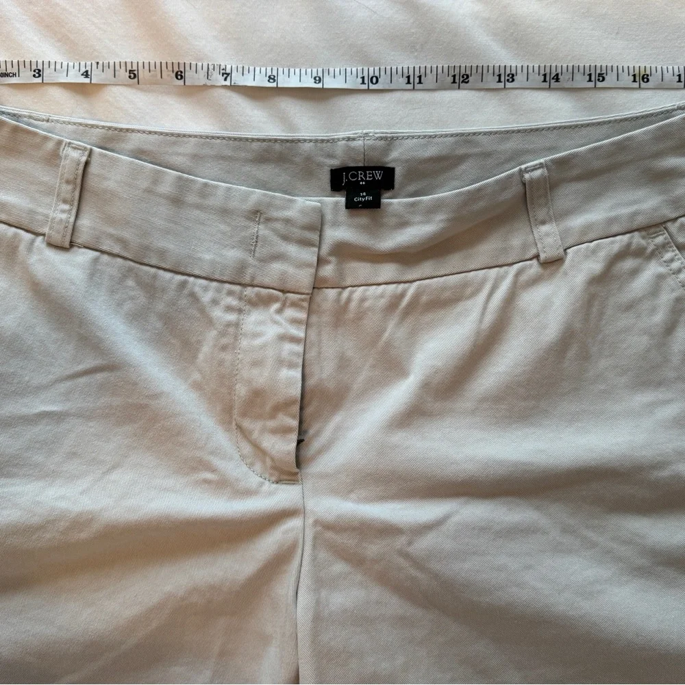 J.Crew Classic Chino Tan Taupe Shorts size 14